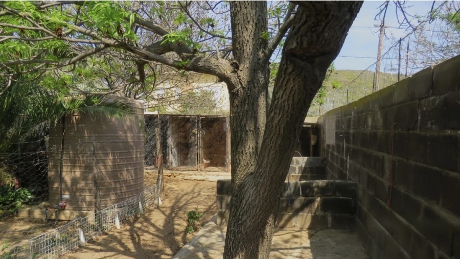 5 Bedroom Property for Sale in Uniondale Western Cape